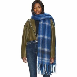 Hat Attack Elle Plaid Scarf